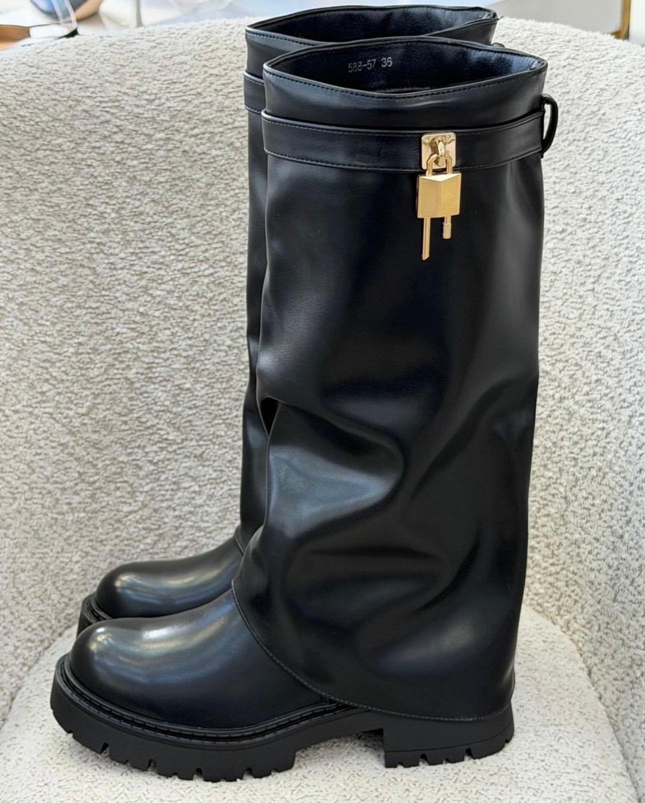 Bottes style Givenchy