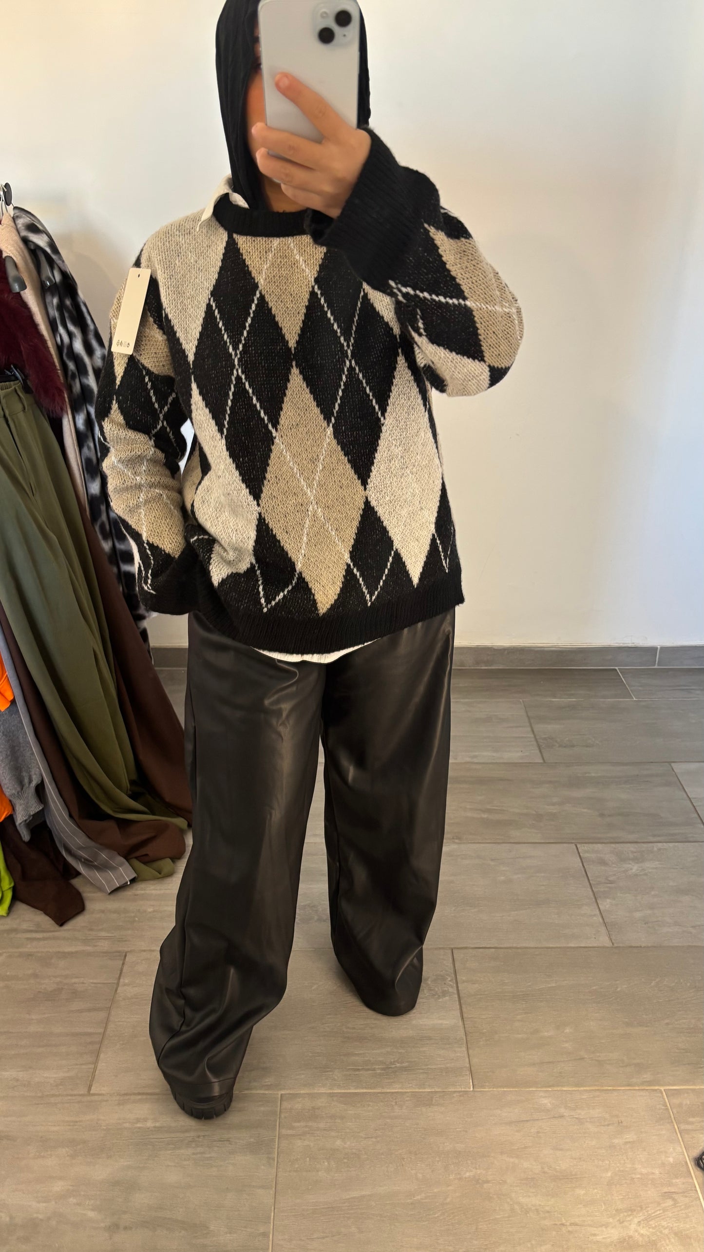 Gros pull style Vichy noir