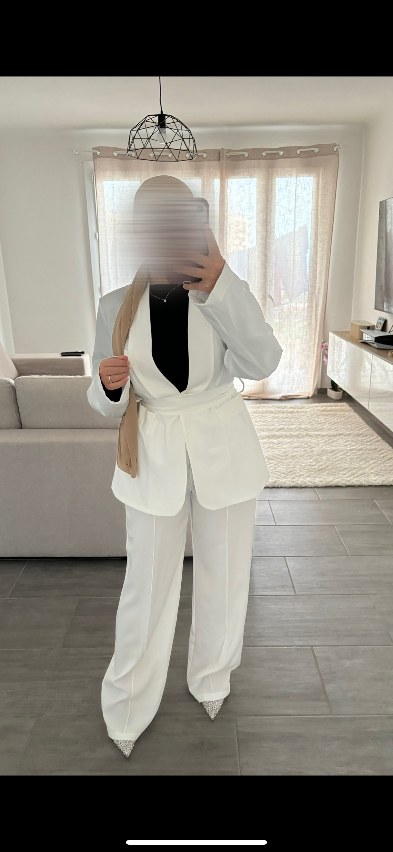 tailleur a ceinture blanc