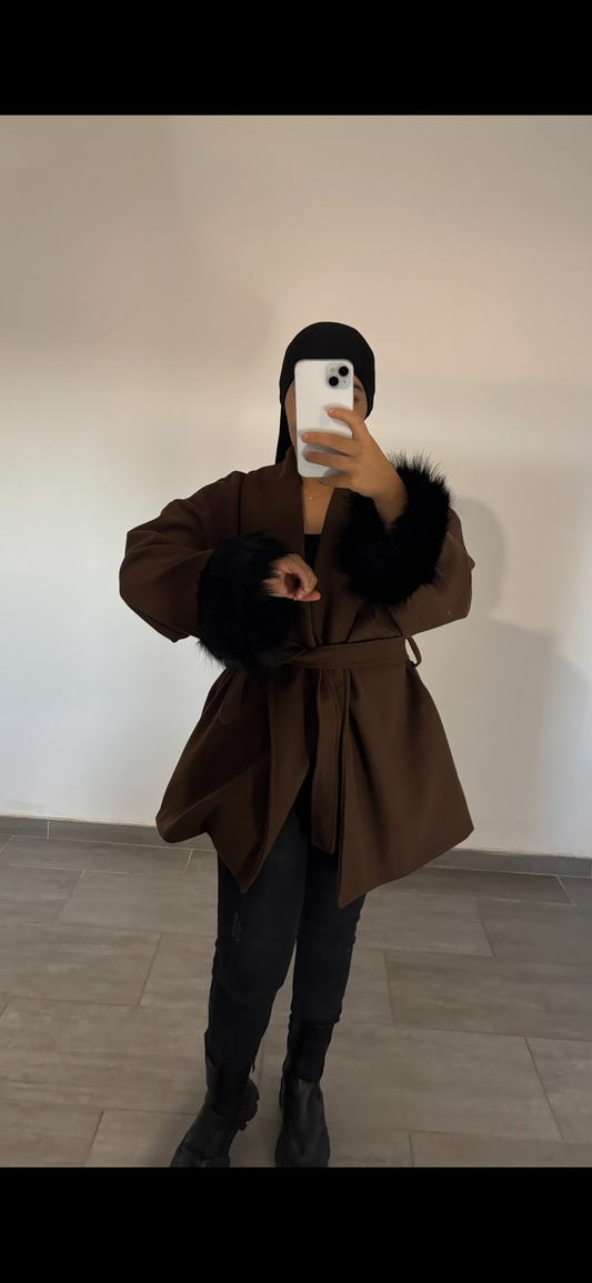 manteau court chocolat fourrure
