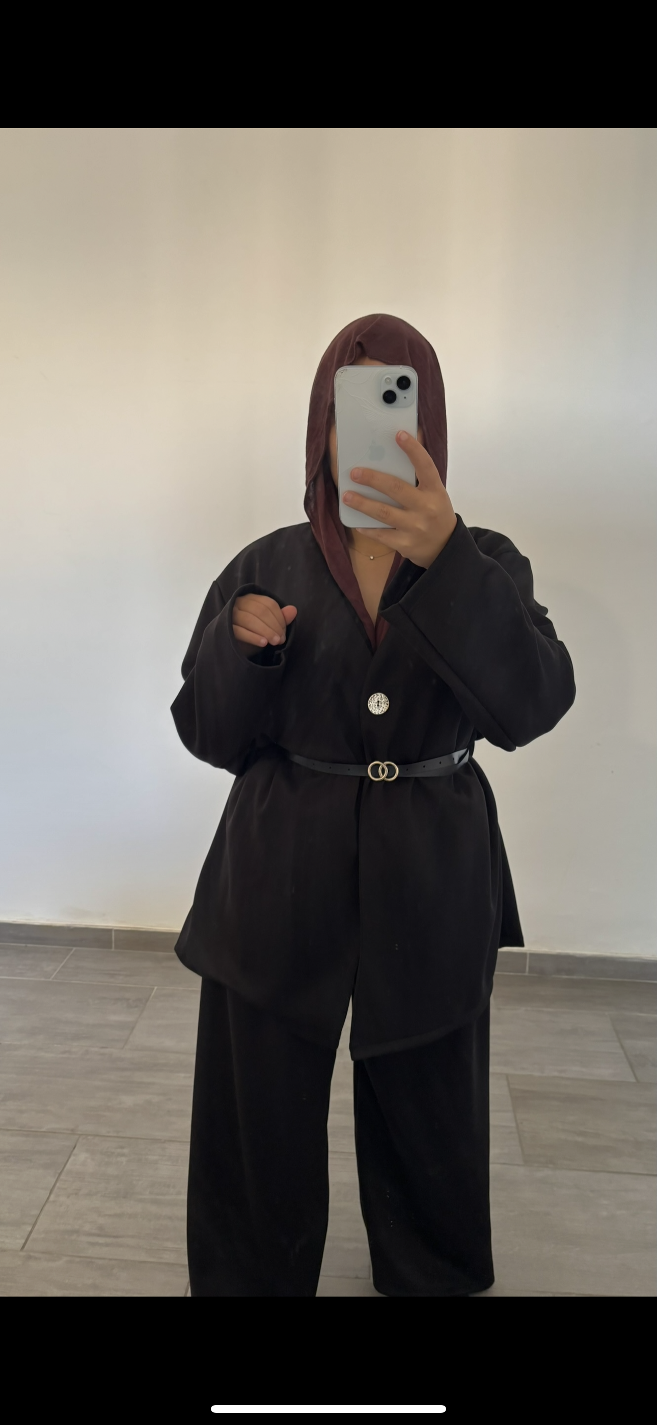 Ensemble noir avec ceinture