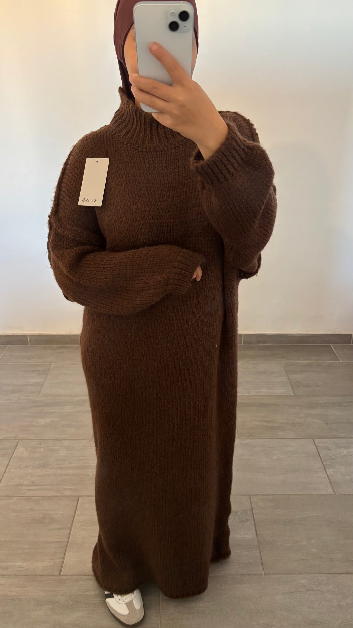 Robe longue en maille chocolat